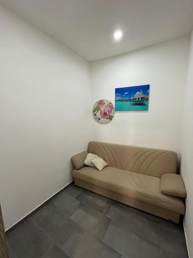 Tania Home Катания Екстериор снимка